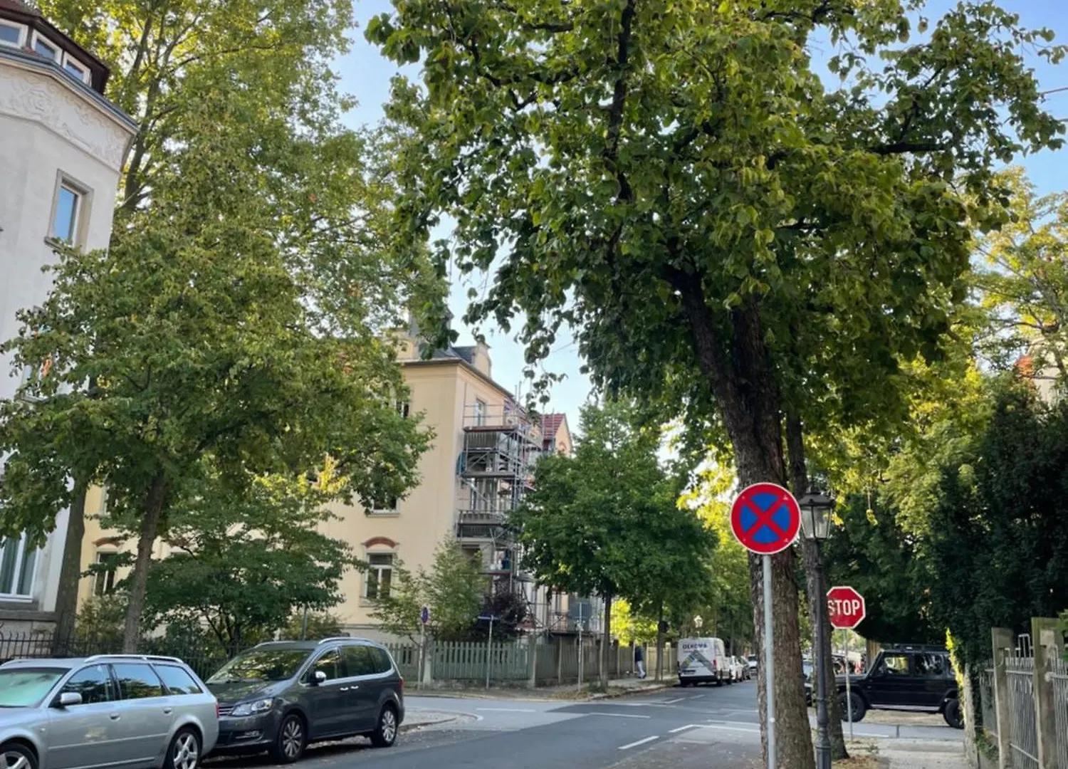 Toni Charming Apartment Im Idyllischem Villenviertel Mit Netflix Dresden 0*,